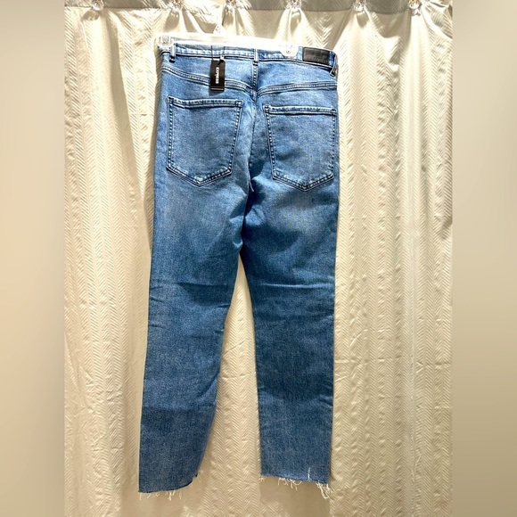 Express Slim High Rise Pre Wash Blue Jeans Classic Style - Picture 2 of 5